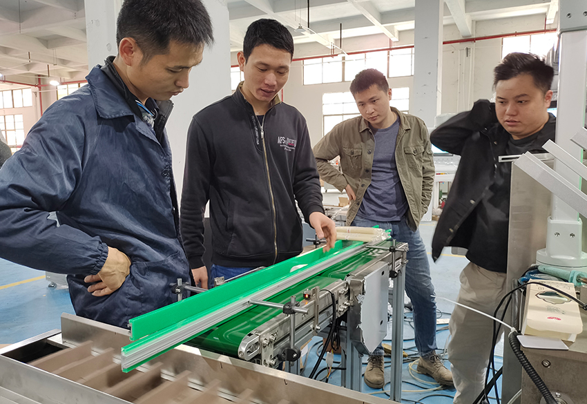 自动装盒机一启动就急停怎么回事
